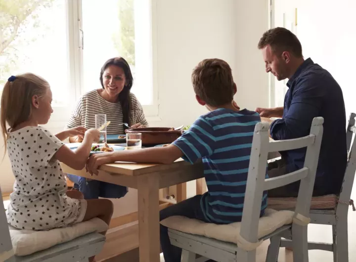 family mealtime